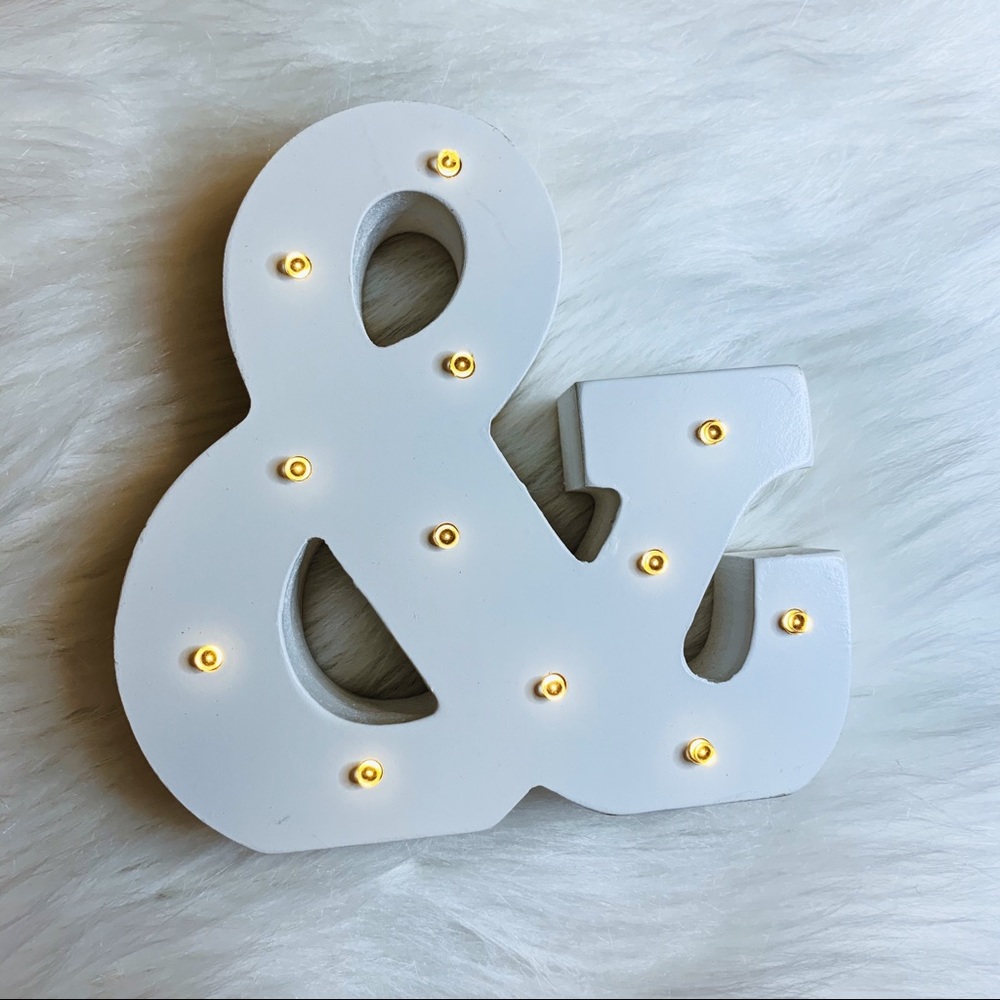 2/$15🔸 “&” Sign LED Lights Decoration